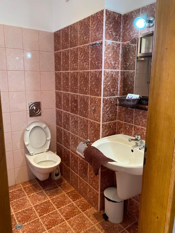 סוזופול Family Hotel The Golden Fish מראה חיצוני תמונה