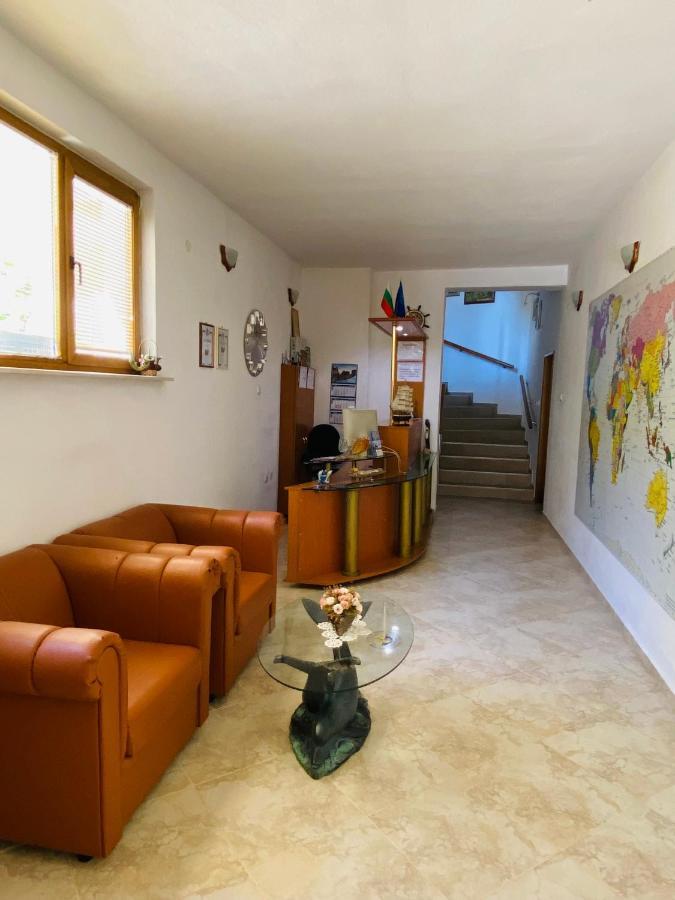 סוזופול Family Hotel The Golden Fish מראה חיצוני תמונה