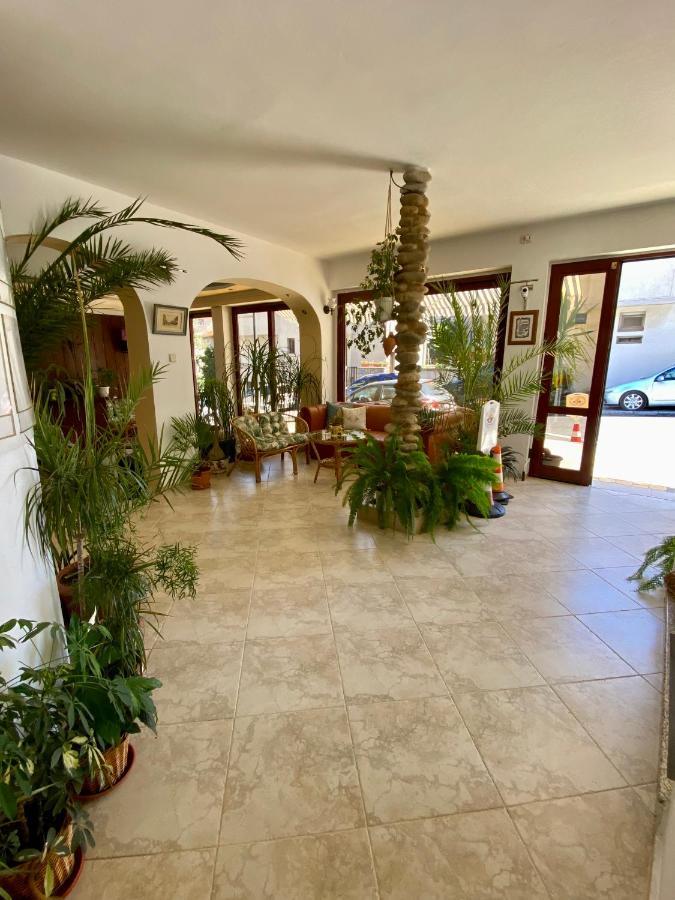 סוזופול Family Hotel The Golden Fish מראה חיצוני תמונה