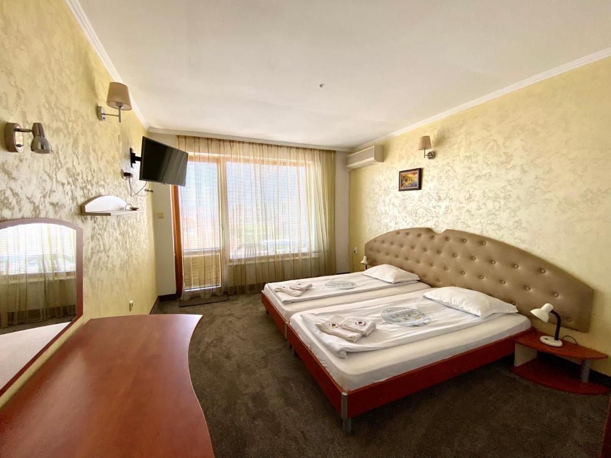 סוזופול Family Hotel The Golden Fish מראה חיצוני תמונה