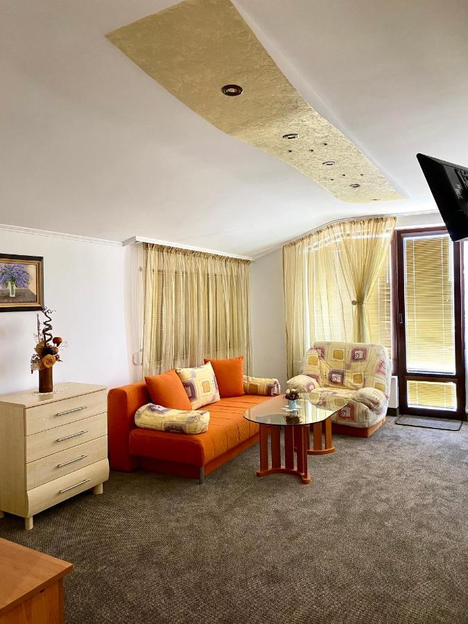 סוזופול Family Hotel The Golden Fish מראה חיצוני תמונה