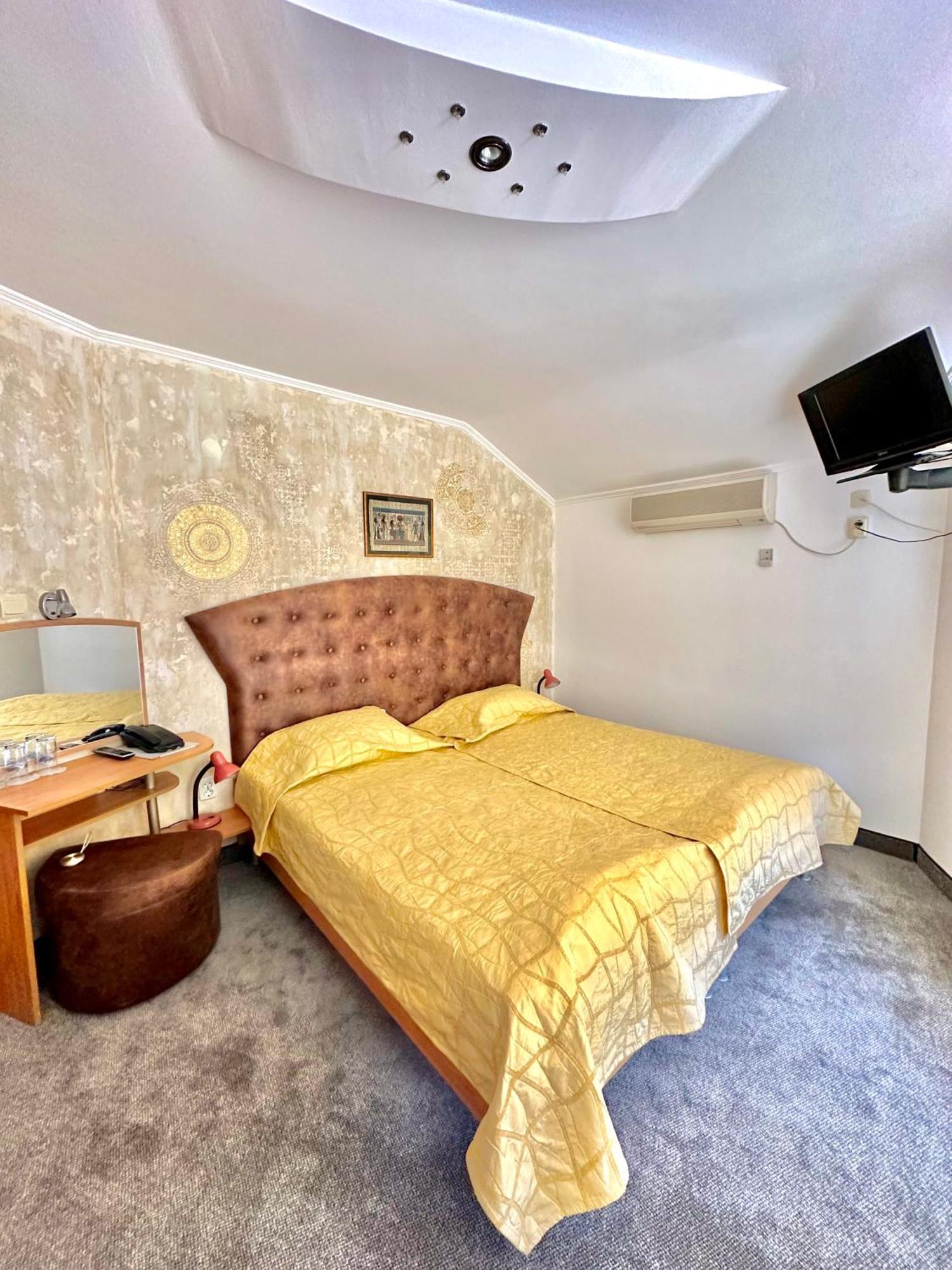סוזופול Family Hotel The Golden Fish מראה חיצוני תמונה