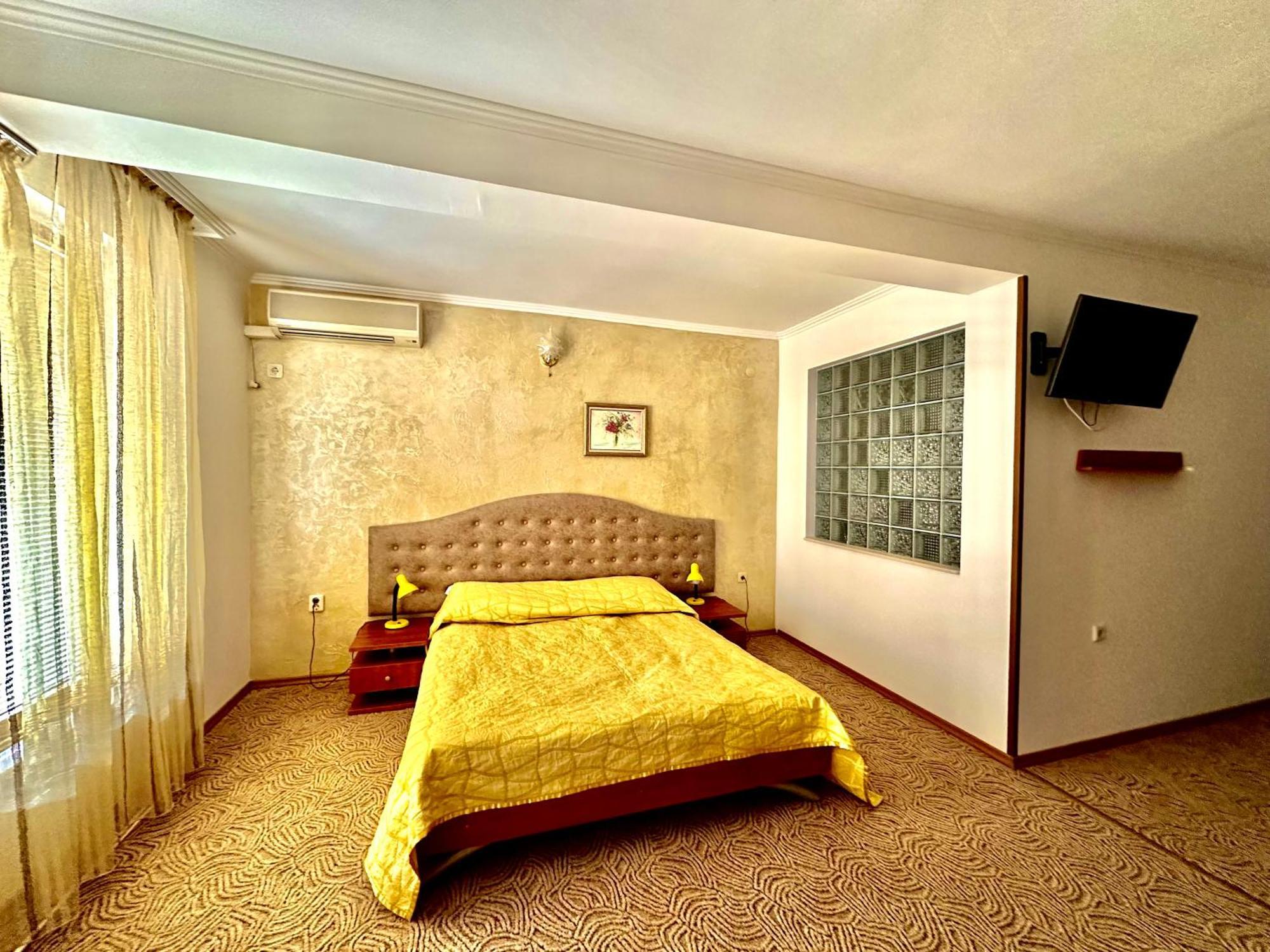 סוזופול Family Hotel The Golden Fish מראה חיצוני תמונה