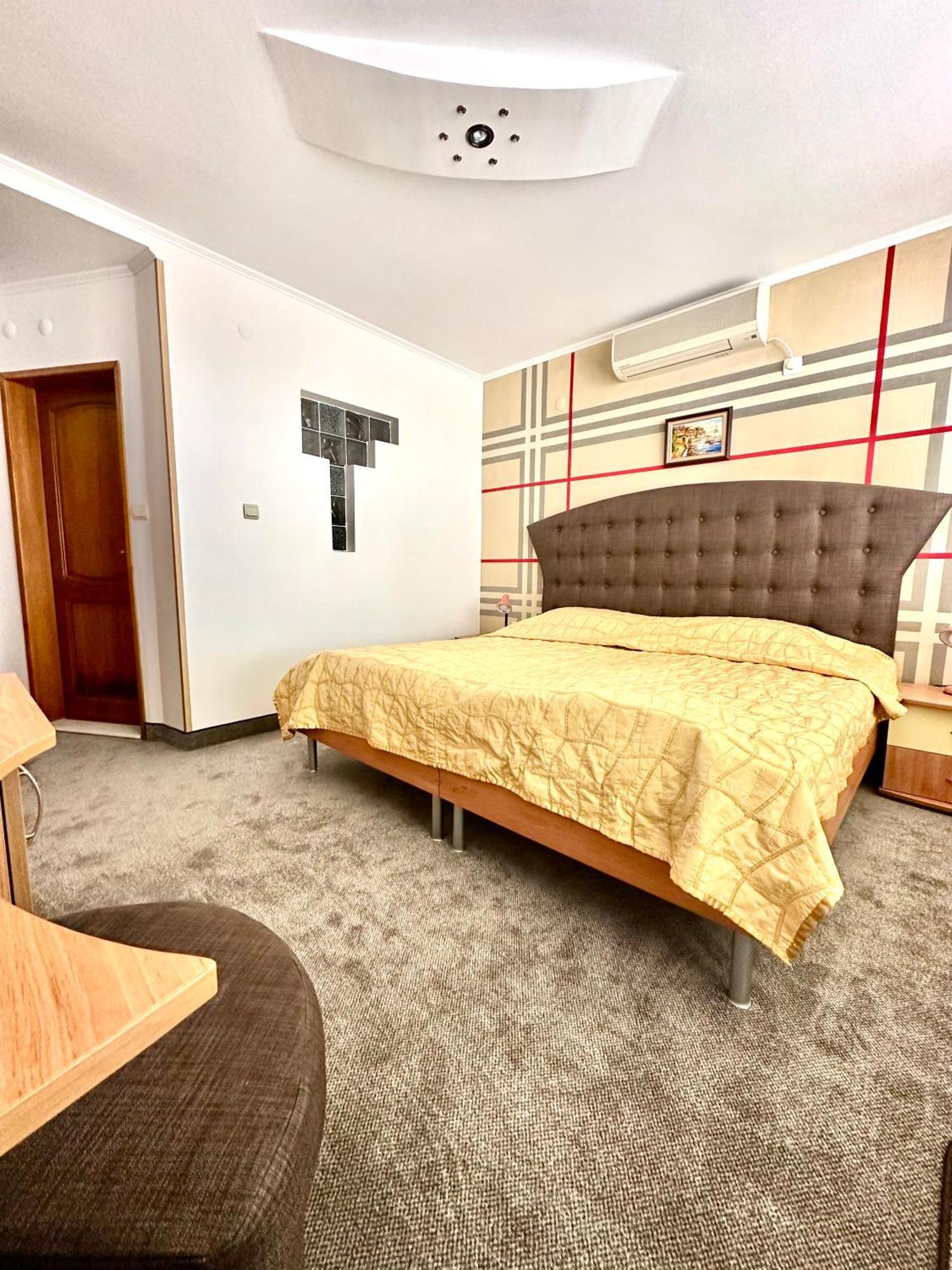 סוזופול Family Hotel The Golden Fish מראה חיצוני תמונה
